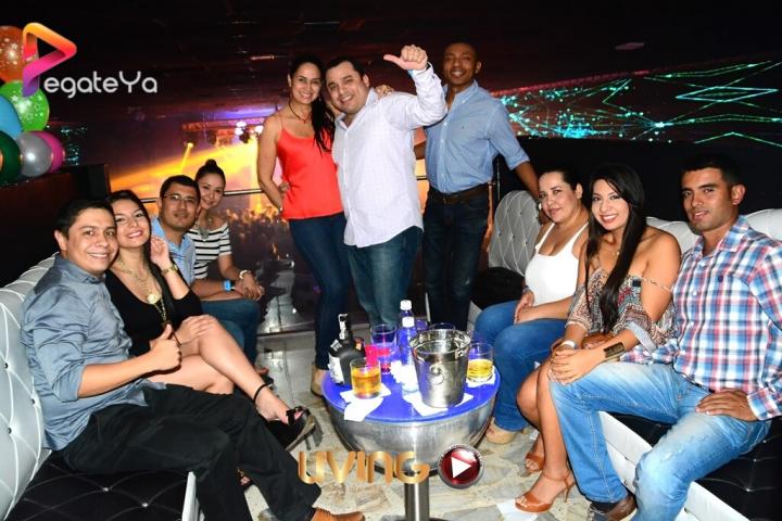 Foto 30 de Living Night Club - 3er fds Junio 2016 en Living Night Club, Cali