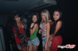 Foto 16 de Luxury 4 de Mayo de 2012 en Discoteca Luxury Medellin, Medellín