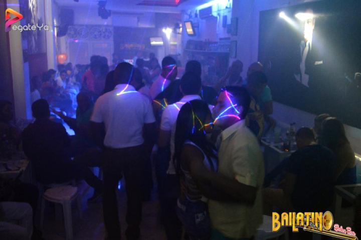 Foto 16 de Bailatino - 3er & 4to Fds Marzo 2016 en Bailatino - Bar, Cali