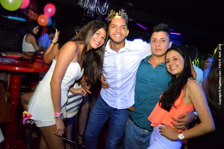 Foto 19 de PISO V - Sabado 2 de abril 2016 en Bar Piso V Bucaramanga, Bucaramanga