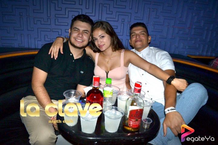 Foto 25 de la clave - 4To fds Agosto 2016 en La Clave Night Club, Cali