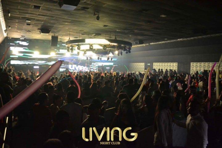 Foto 34 de Living - 1er Fds Junio 2017 en Living Night Club, Cali