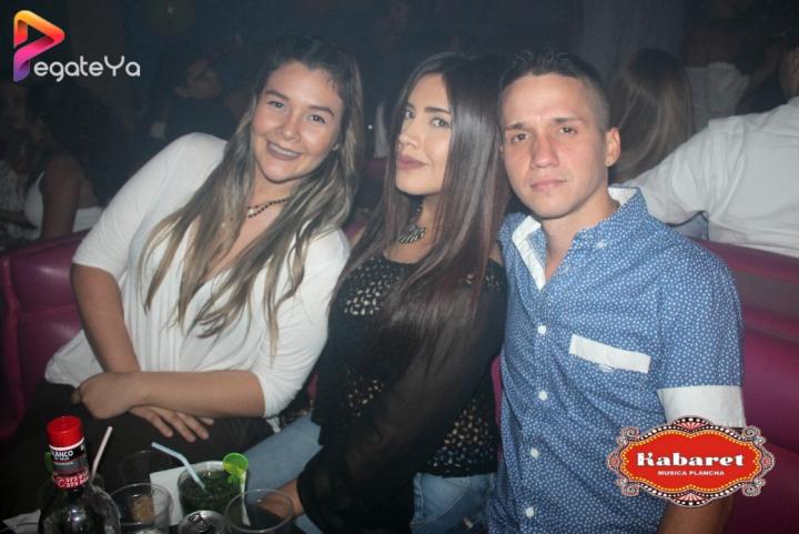 Foto 5 de Kabaret Bar - 1AMOR & AMISTAD Sept. 2016 en Kabaret - Granada, Cali
