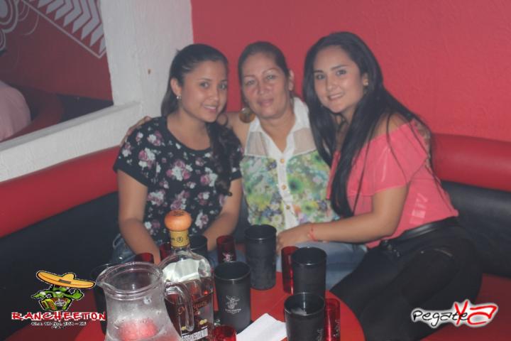 Foto 20 de Rancheeton - Dic 6 y 13 del 2014 en Rancheton Cali, Cali