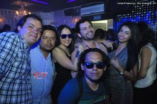 Foto 104 de Bar Bling 4 y 5 de Abril de 2014 en Bar Bling Bucaramanga, Bucaramanga