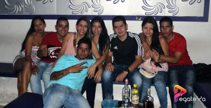 Foto 7 de Ahma Bar - 1er FDS Mayo 2015 en Ahma Cali, Cali