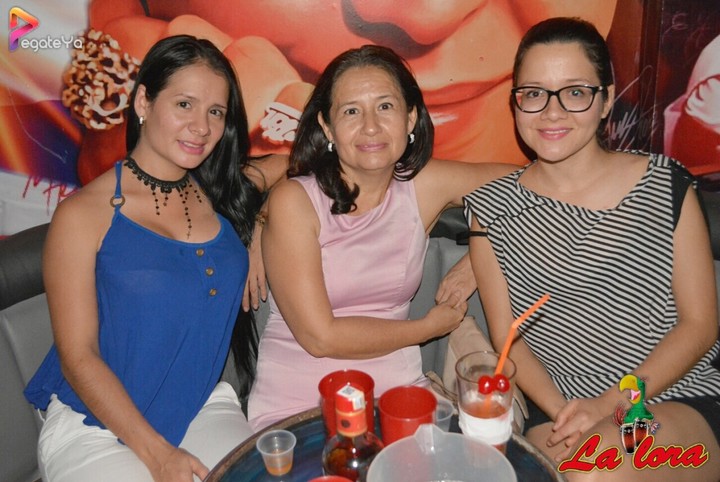 Foto 7 de La Lora - 4to Fds Agosto 2017 en La Lora Bar, Cali