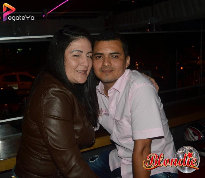 Foto 40 de Blondie - 4to Fds Abril 2017 en Blondie Bar Cali, Cali