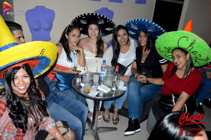 Foto 8 de Chente - 1er Fds Mayo 2017 en CHENTE Vallenatos y Rancheras, Cali