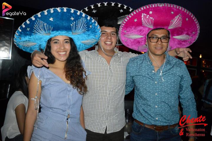 Foto 30 de Chente - 2do Fds Febrero 2017 en CHENTE Vallenatos y Rancheras, Cali