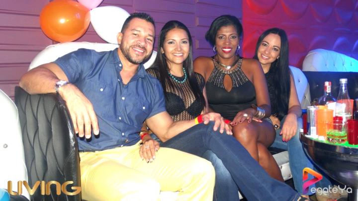 Foto 53 de Living - 2do FDS Abril 2015 en Living Night Club, Cali