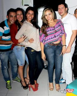 Foto 19 de Octubre 19 del 2013 en Heaven Shots, Cali