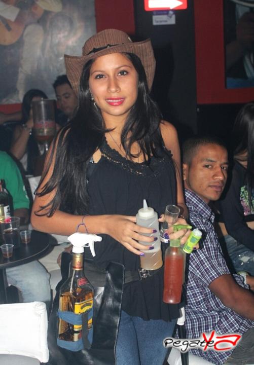 Foto 4 de Ampm Bar - Agosto 01 del 2014 en Am / PM Bar - Cali, Cali