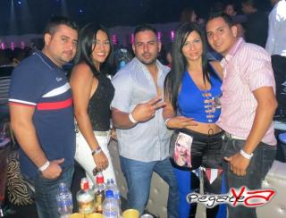 Foto 44 de Dubai Night Club - el Charrito Negro en Dubai Night Club