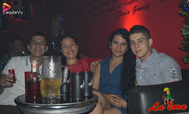 Foto 26 de La Lora - 1er / 2do Fds Sept. 2017 en La Lora Bar, Cali