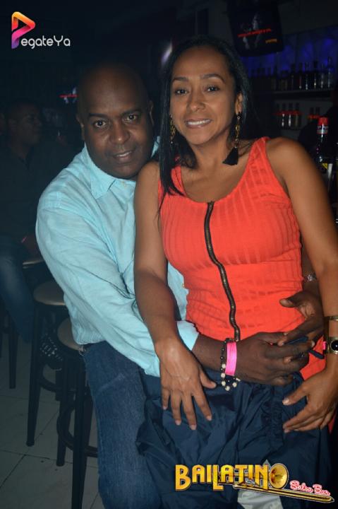 Foto 17 de Bailatino - 2do Fds Mayo 2017 en Bailatino - Bar, Cali