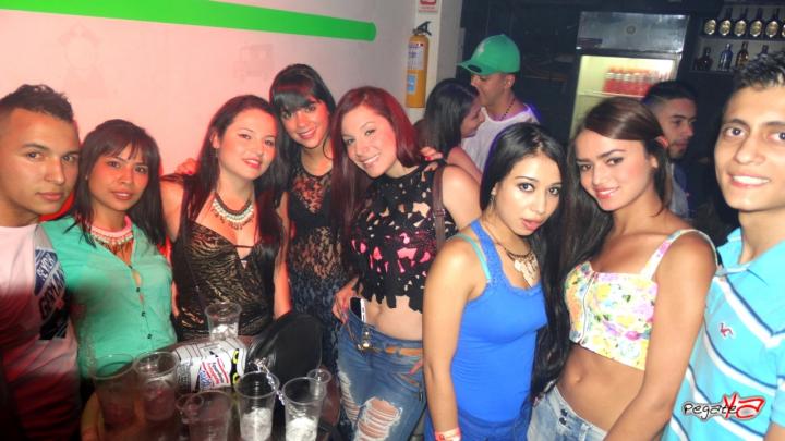 Foto 19 de Urgencias - 1er FDS de Nov 2014 en Urgencias Urban Night Club