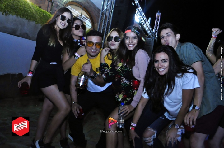 Foto 145 de The Roof Top Acuarela – 2018 en Fiestas Colombia, Medellín