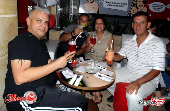 Foto 35 de Blondie - Amor y Amistad en Blondie Bar Cali, Cali