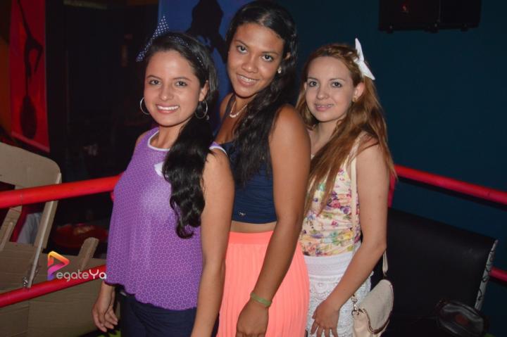 Foto 14 de Discoteca El Manicomio 21 de marzo 2015 en Discoteca El Manicomio Bucaramanga, Bucaramanga