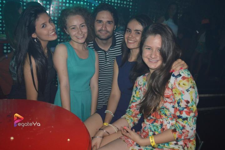Foto 17 de Bar Bling sábado 28 de marzo 2015 en Bar Bling Bucaramanga, Bucaramanga