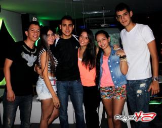 Foto 39 de Octubre 12 del 2013 en Black Jack Food & Drinks