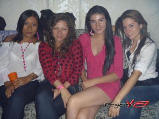 Foto 17 de Febrero 18 y 25 del 2012 en Babel / Barra Libre Cali, Cali