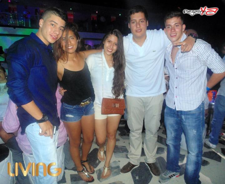 Foto 52 de Living - Amor y Amistad en Living Night Club, Cali