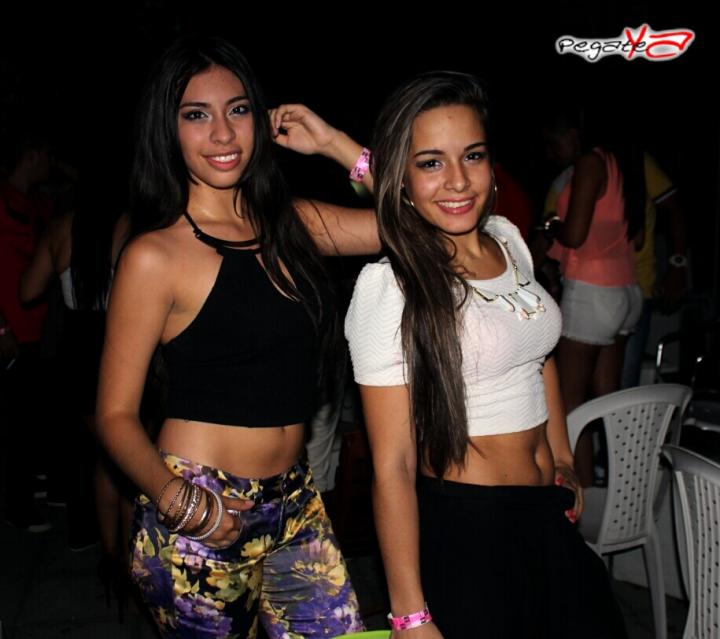 Foto 73 de Lolas Club - Amor y Amistad en Lolas Club Menga Cali, Cali