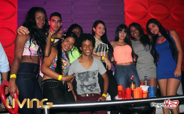 Foto 59 de Living Night Club - Oct 11 en Living Night Club, Cali