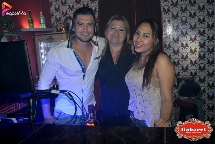 Foto 10 de Kabaret Bar - 3er Fds Agosto 2017 en Kabaret - Granada, Cali