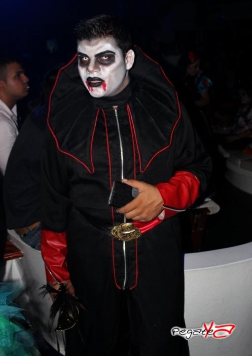 Foto 256 de Lolas - Halloween 2014 en Lolas Club Menga Cali, Cali