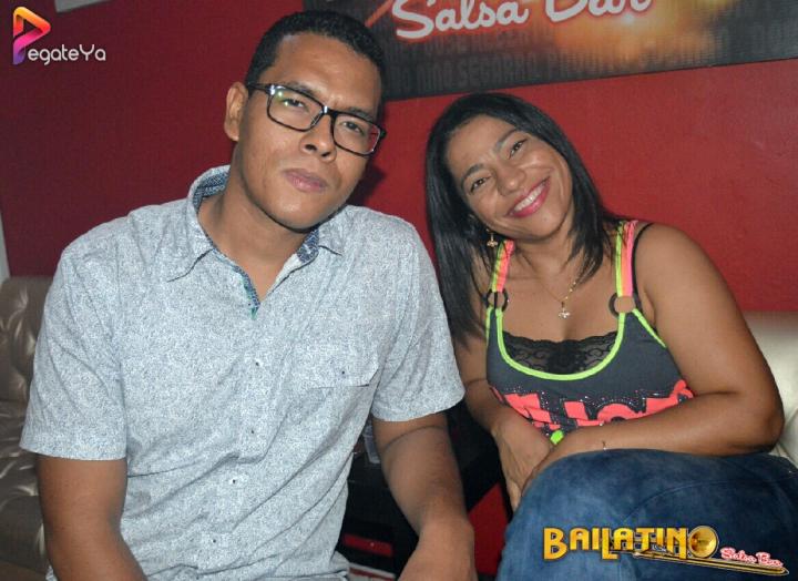 Foto 41 de Bailatino - 1er Fds Mayo 2017 en Bailatino - Bar, Cali
