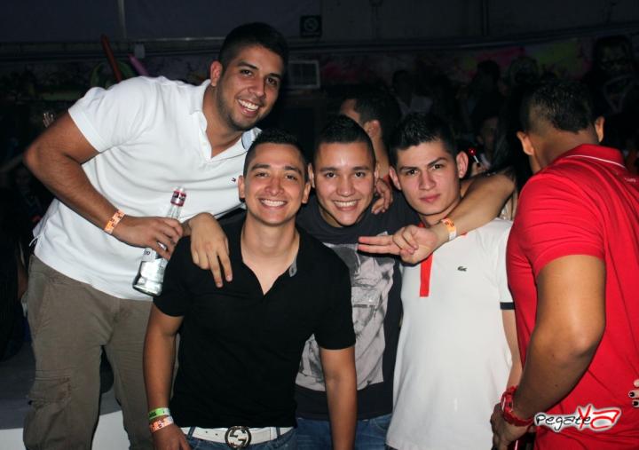 Foto 77 de Lolas Club - 1er FDS Nov 2014 en Lolas Club Menga Cali, Cali