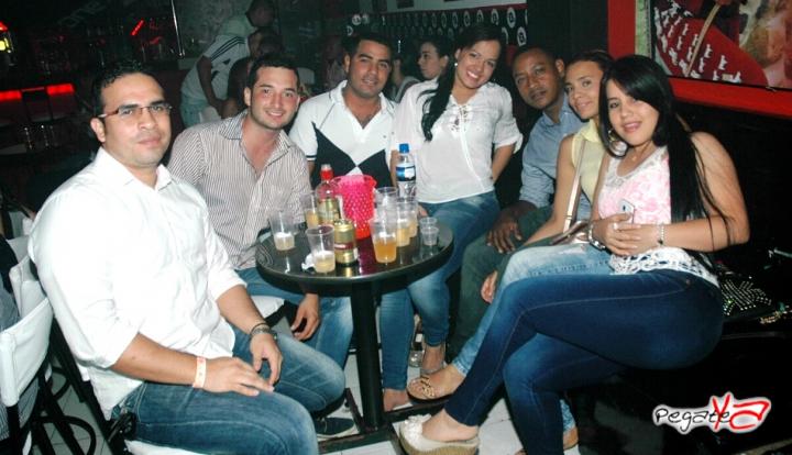 Foto 53 de Ampm Bar - Sept 6 2014 en Am / PM Bar - Cali, Cali