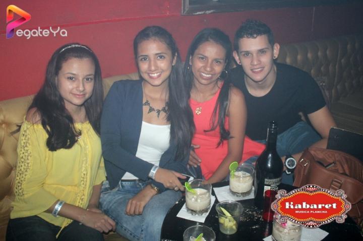 Foto 6 de Kabaret Bar - 1AMOR & AMISTAD Sept. 2016 en Kabaret - Granada, Cali
