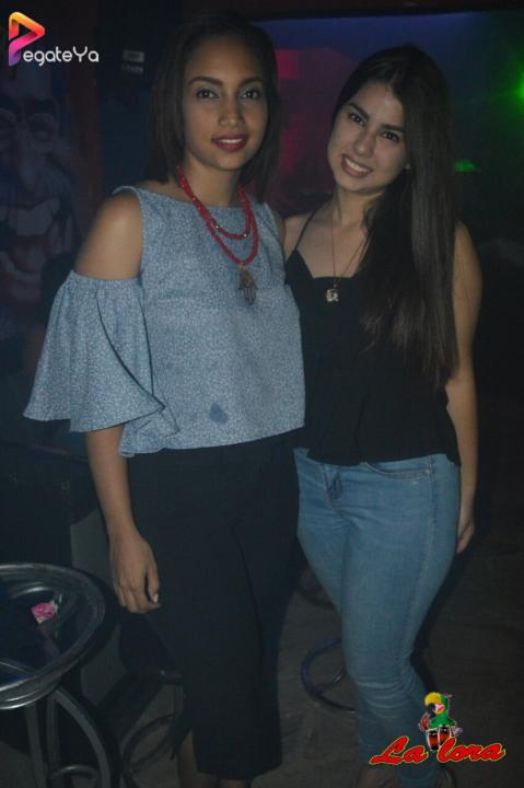 Foto 6 de La Lora - 1er Fds Febrero 2017 en La Lora Bar, Cali