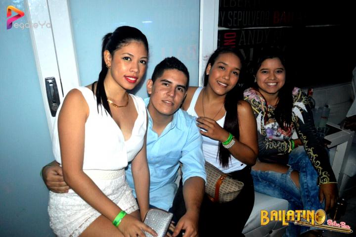 Foto 23 de Bailatino - 4TO Fds Abril 2016 en Bailatino - Bar, Cali