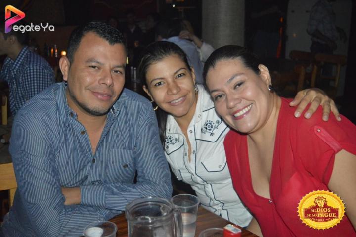 Foto 15 de Mi Dios Se Lo Pague 3er/4to Fds Oct 2016 en Fonda Mi Dios Se Lo Pague, Cali