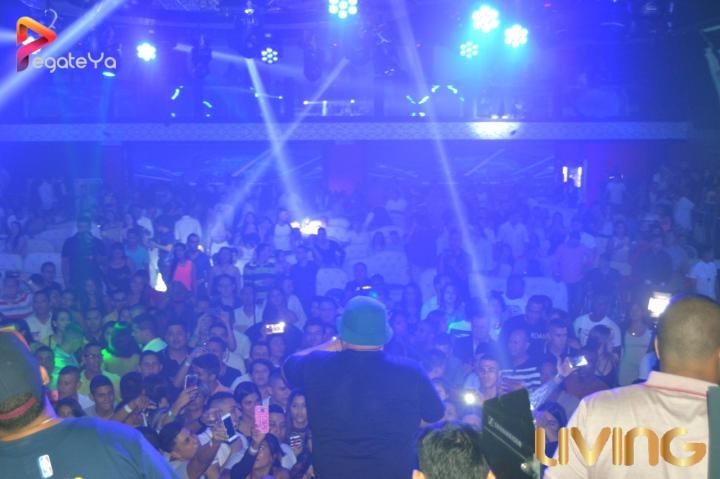 Foto 122 de Living - 3er & 4To Fds Octubre 2016 en Living Night Club, Cali