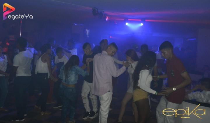 Foto 39 de Epika - 2do FDS Dic. 2016 en Epika Night Club, Cali