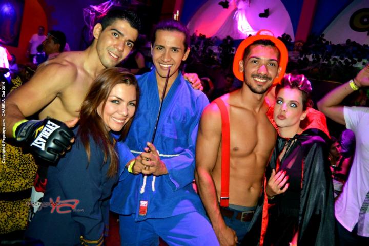 Foto 93 de Chabela viernes 31 de octubre de 2014 en Discoteca Chabela Bucaramanga, Bucaramanga