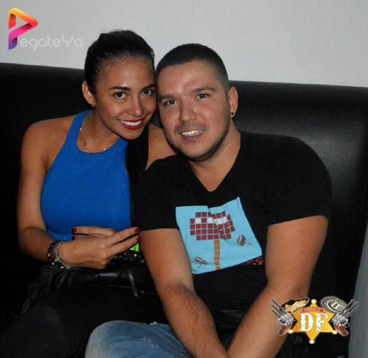 Foto 31 de El DF Club - Amor & Amistad 2016 en El DF Club Discoteca