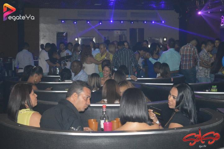 Foto 57 de Salsa Night Club - AMOR & AMISTAD 2016 en Salsa Night Club, Cali