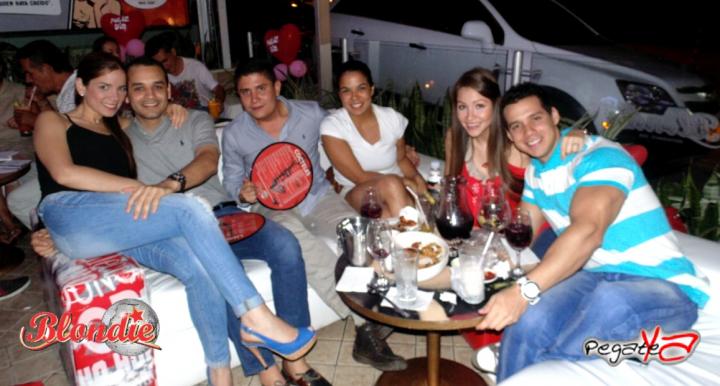 Foto 36 de Blondie - Amor y Amistad en Blondie Bar Cali, Cali