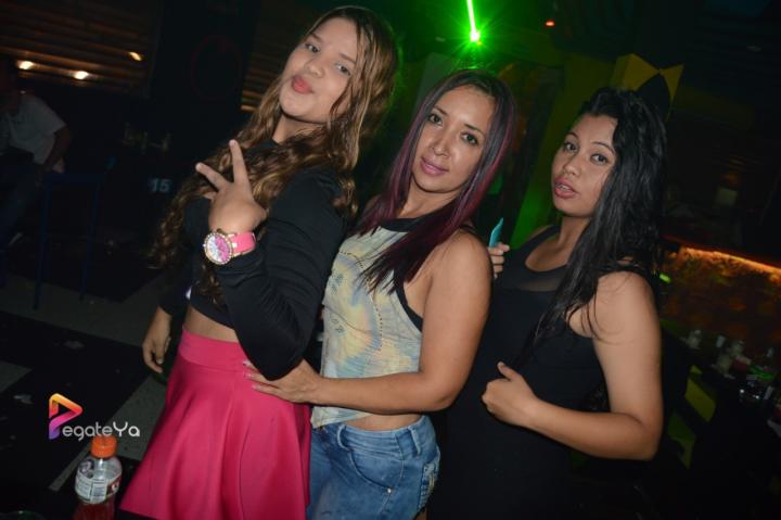Foto 16 de El Manicomio sábado 27 de junio 2015 en Discoteca El Manicomio Bucaramanga, Bucaramanga