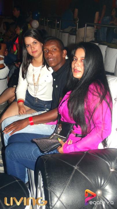 Foto 54 de Living - 2do FDS Abril 2015 en Living Night Club, Cali