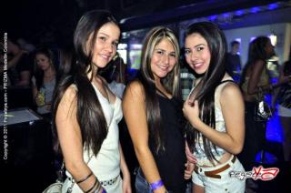 Foto 16 de Discoteca Prizma 26 noviembre 2011 en Prizma Discoteca Medellin, Medellín