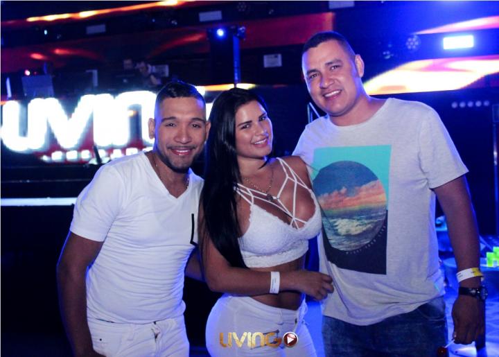 Foto 23 de Living - 1er Fds Mayo 2017 en Living Night Club, Cali