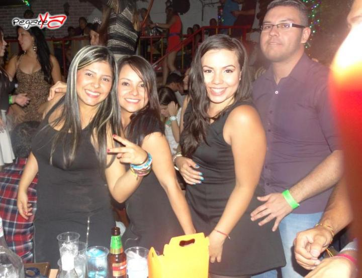 Foto 64 de Bendito Seas - 1er FDS Octubre en Discoteca Bendito Seas Medellin, Medellín